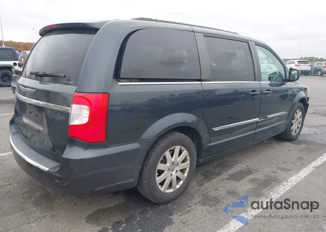 2014 Chrysler Town & Country Touring z USA, uszkodzony, nr VIN 2C4RC1BG3ER195765